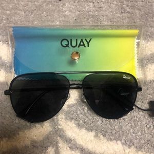 Quay High Key Minis